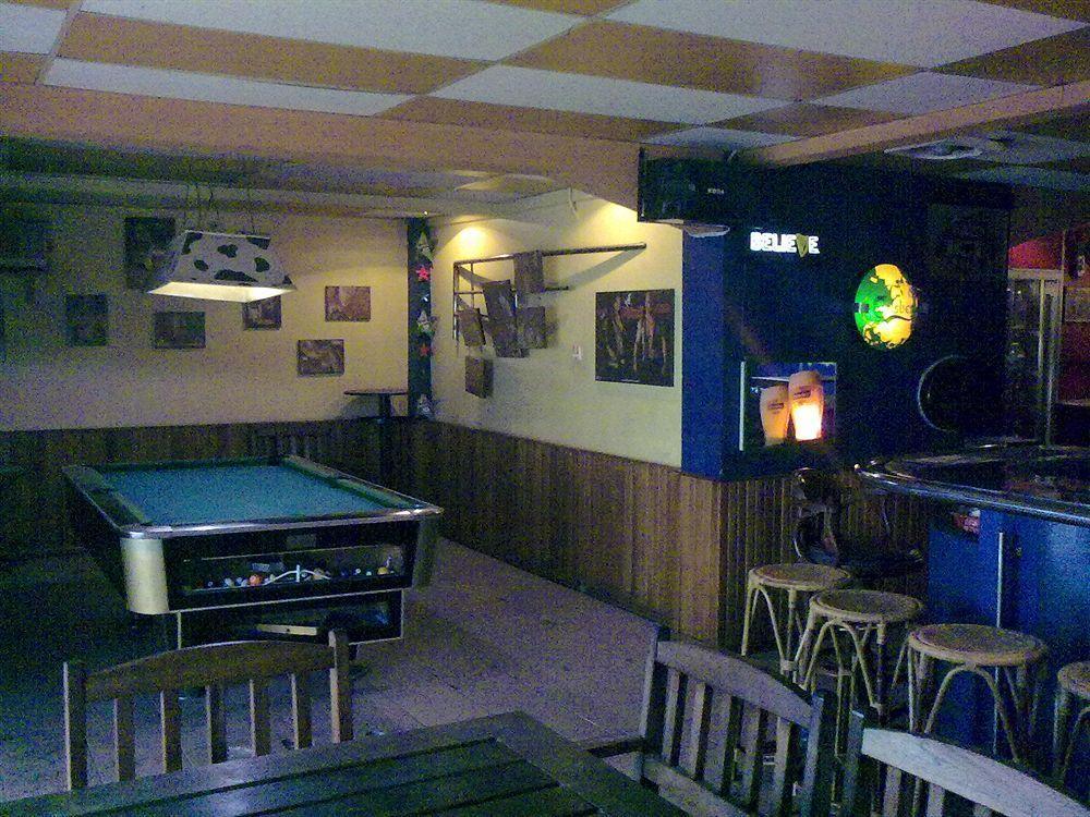 Palace Inn Miri Kültér fotó