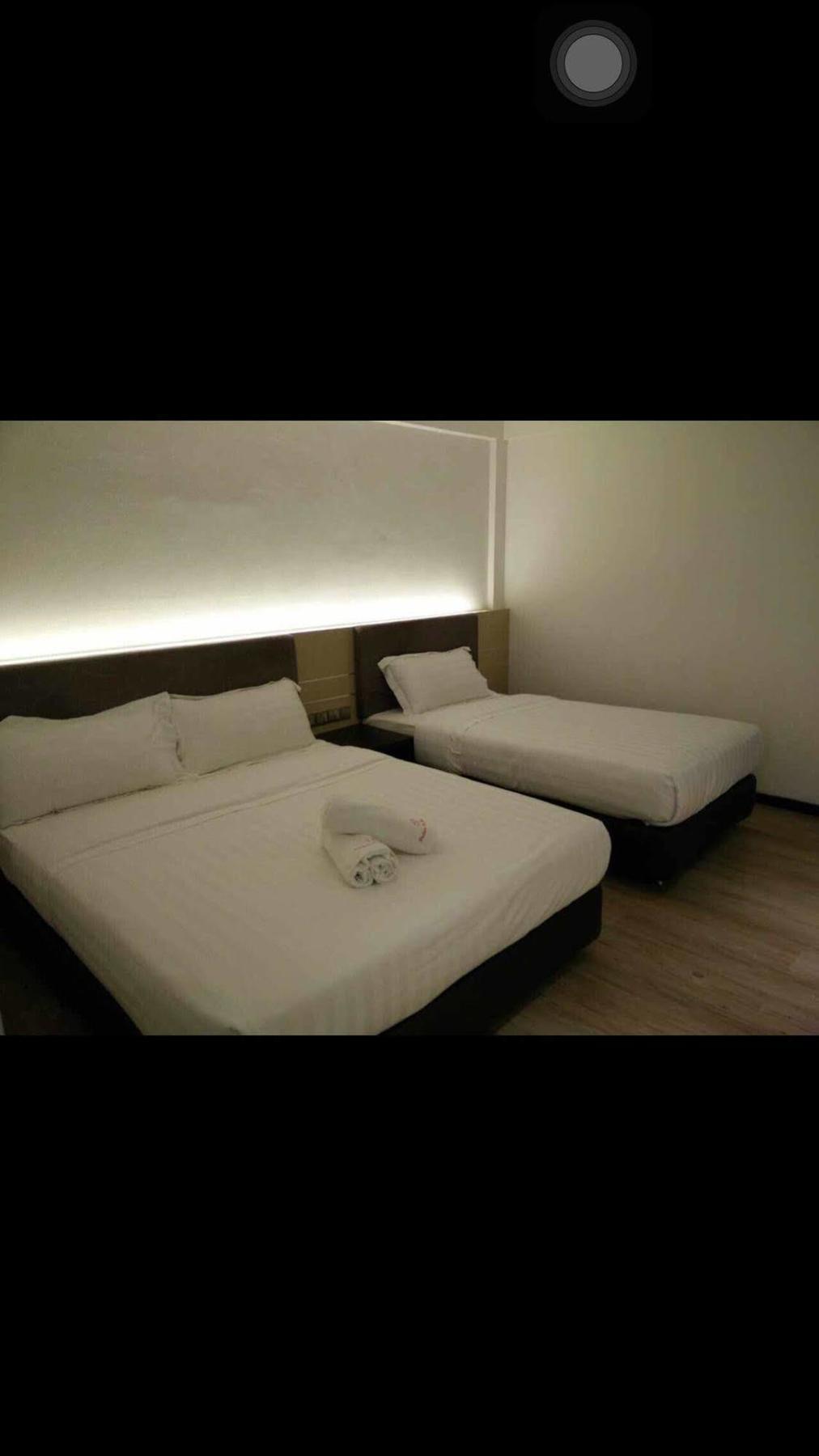 Palace Inn Miri Kültér fotó